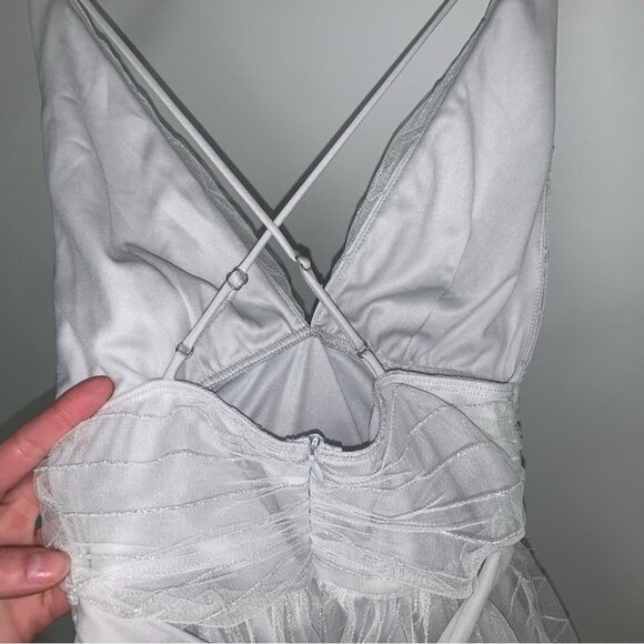 Lucy in The Sky Dress Size XS Silver Tulle Marguerite Plunge A-Line‎ Mini NWOT - Picture 8 of 14